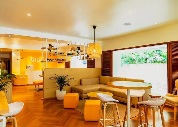 Bloom Hotel - Juhu
