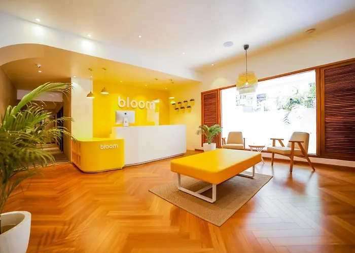 Bloom Hotel - Juhu